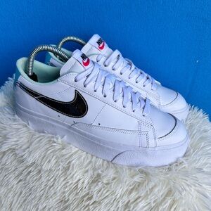 Nike Women's Blazer Low Platform sneakers in the White, Mint Foam